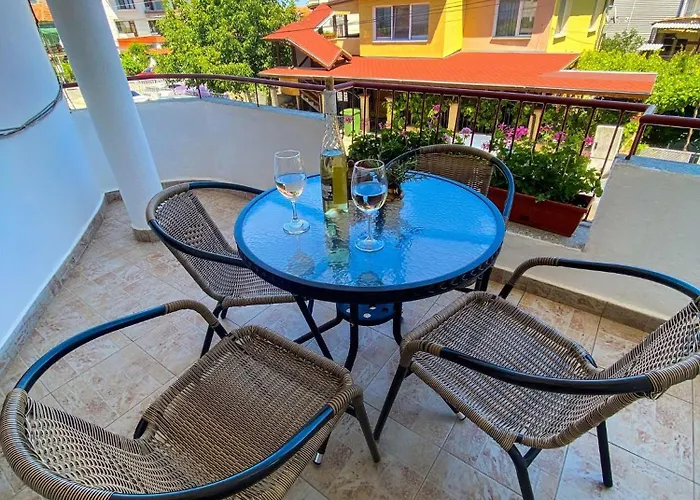 Appartamento Yana Obzor